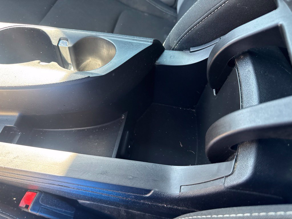 Used 2019 Chevrolet Camaro LT RWD image 12