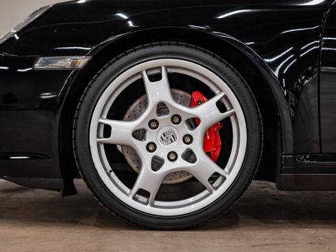 Used 2006 Porsche 911 Carrera 4S AWD/4WD image 29