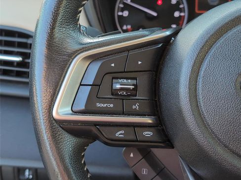 Used 2022 Subaru Outback Premium image 23