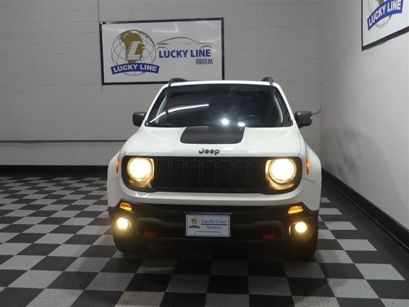 Used 2020 Jeep Renegade Trailhawk w/ Premium Leather Group AWD/4WD image 2