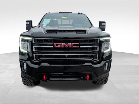 Used 2022 GMC Sierra 2500 AT4 w/ AT4 Preferred Package image 2