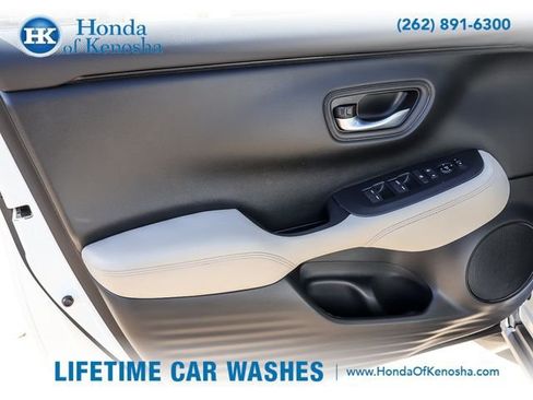 Certified 2025 Honda HR-V LX image 20
