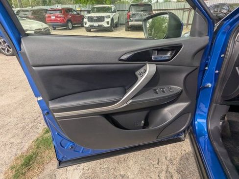 Used 2025 Mitsubishi Eclipse Cross SE AWD/4WD image 11