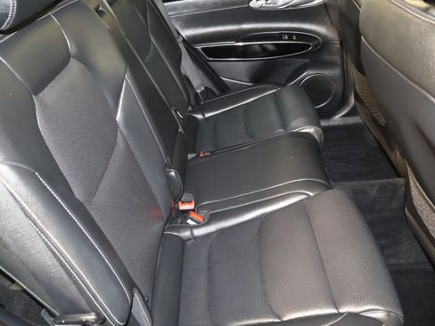 Used 2025 Genesis GV70 2.5T image 45