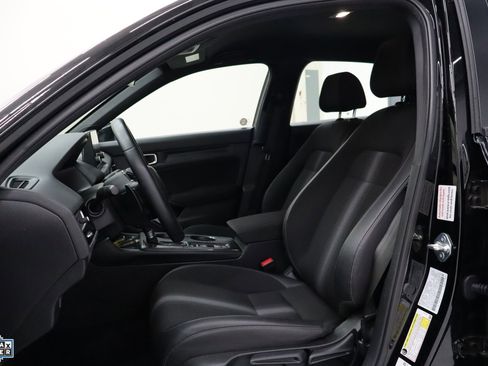 Used 2025 Honda Civic Sport image 13