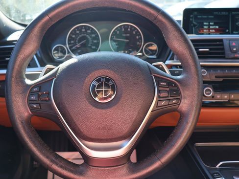 Used 2017 BMW 330i Sedan image 25