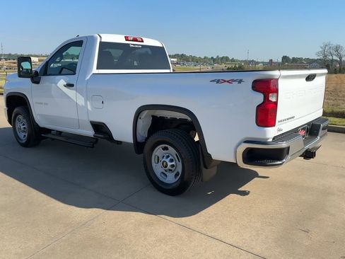 Used 2025 Chevrolet Silverado 2500 W/T w/ WT Convenience Package image 6