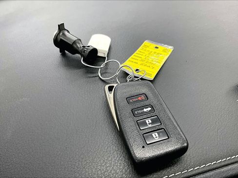 Used 2013 Lexus ES 350 w/ Luxury Pkg image 14