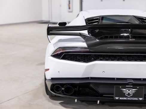 Used 2016 Lamborghini Huracan LP 610-4 image 15