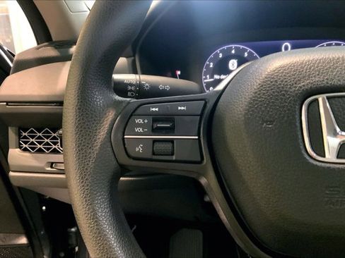 Used 2024 Honda Accord LX image 18