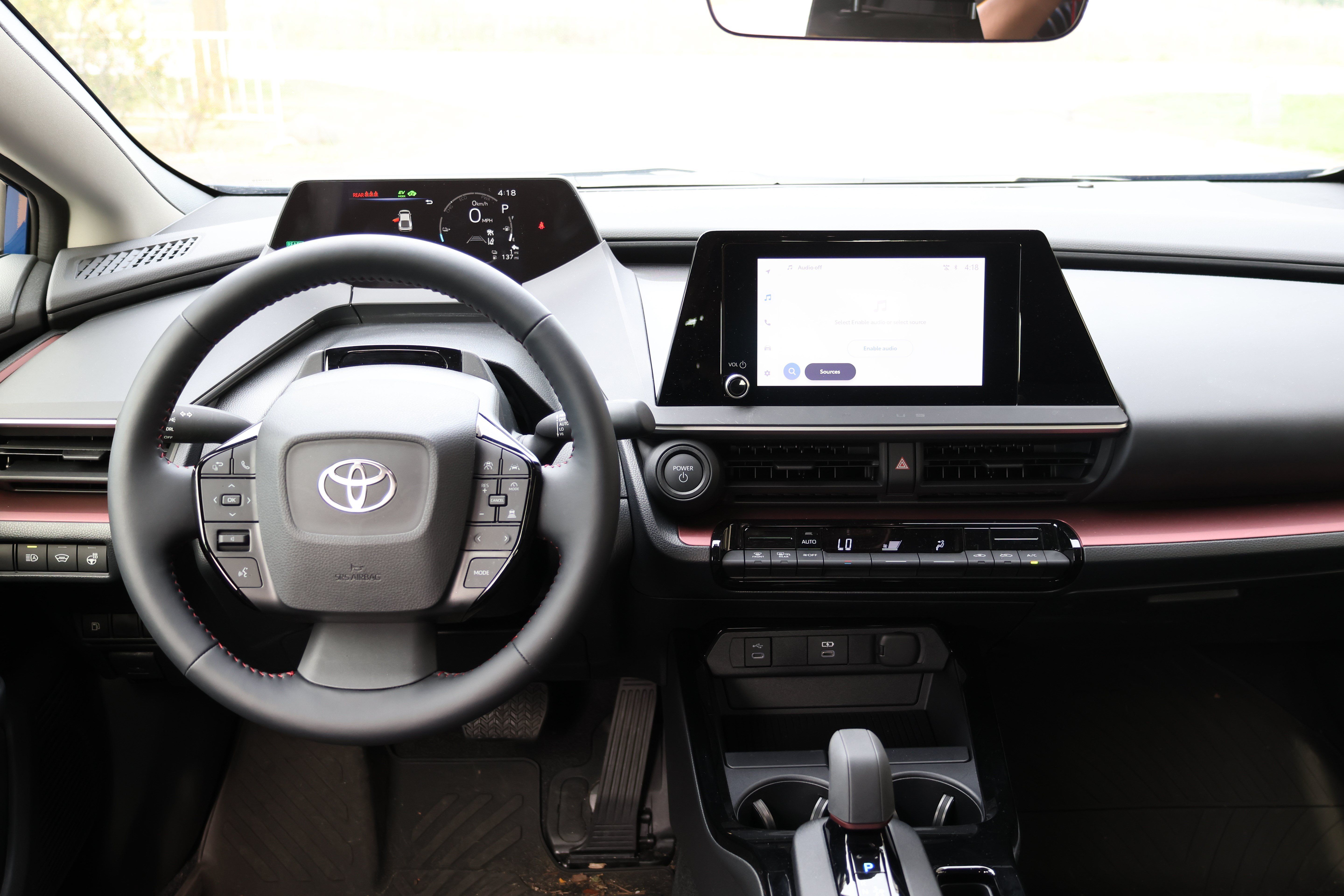 Certified 2026 Toyota Prius Plug-In Hybrid FWD image 28