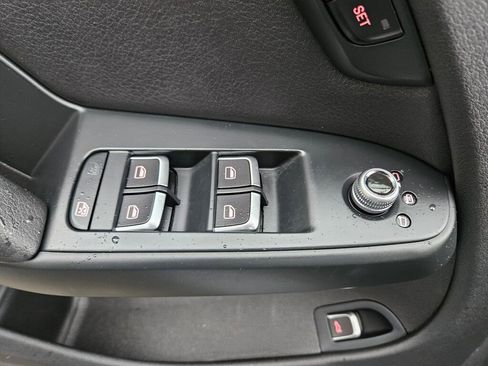 Used 2016 Audi A4 2.0T Premium Plus w/ Technology Package image 24