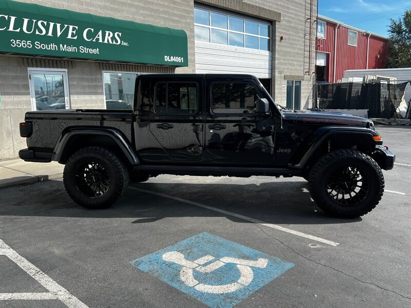 Used 2021 Jeep Gladiator Rubicon AWD/4WD image 10