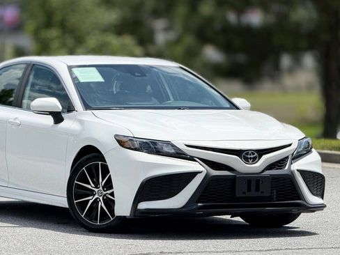 Used 2023 Toyota Camry SE FWD image 46