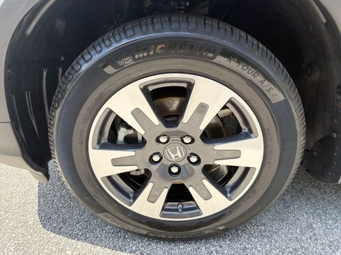 Used 2019 Honda Ridgeline RTL-E image 12