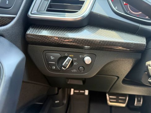 Used 2019 Audi SQ5 Prestige w/ Prestige Package AWD/4WD image 31