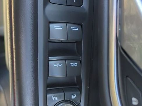 Used 2021 Chevrolet Tahoe RST w/ Luxury Package image 17