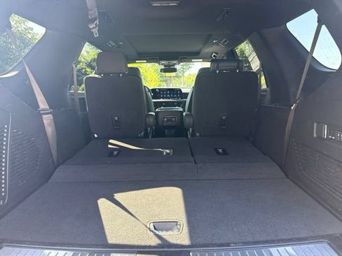 Used 2025 Chevrolet Tahoe Premier w/ Sun And Tow Package AWD/4WD image 41