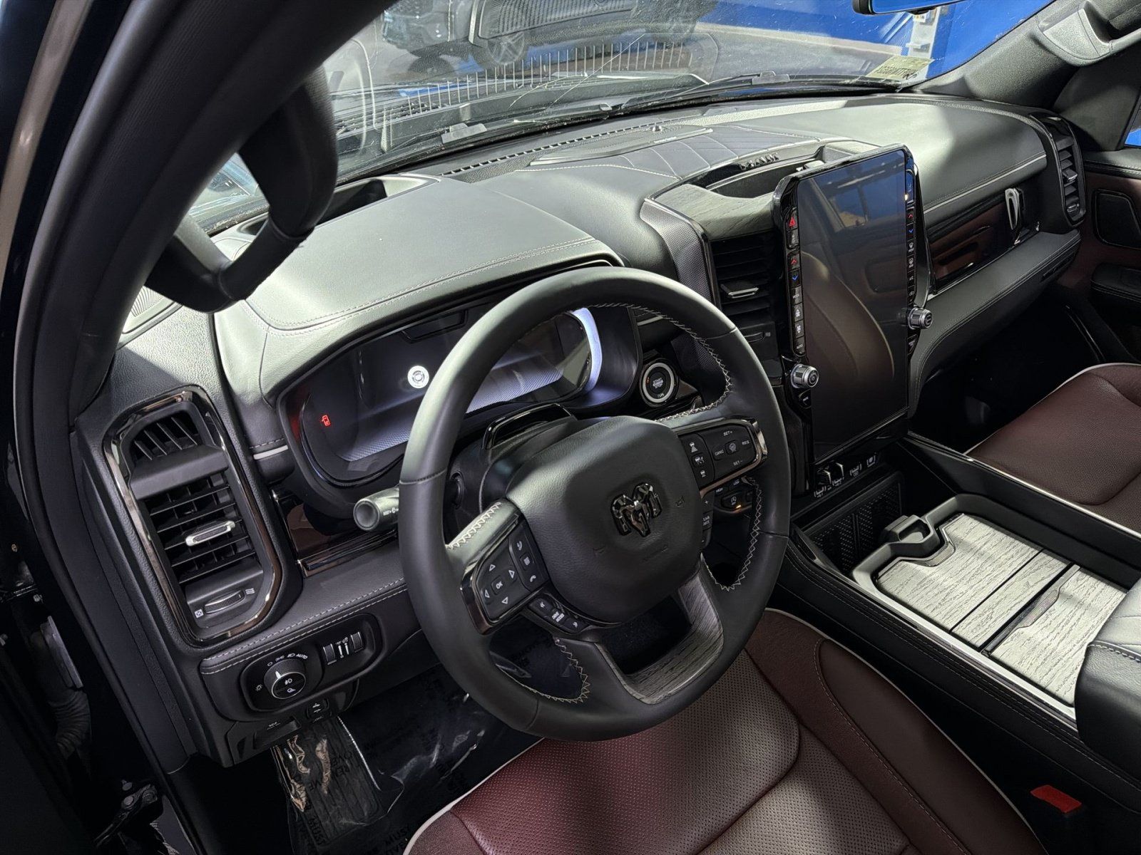 Used 2026 RAM 1500 Limited AWD/4WD image 18