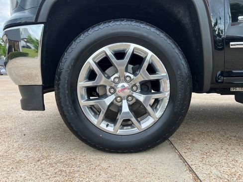 Used 2018 GMC Sierra 1500 SLT image 23