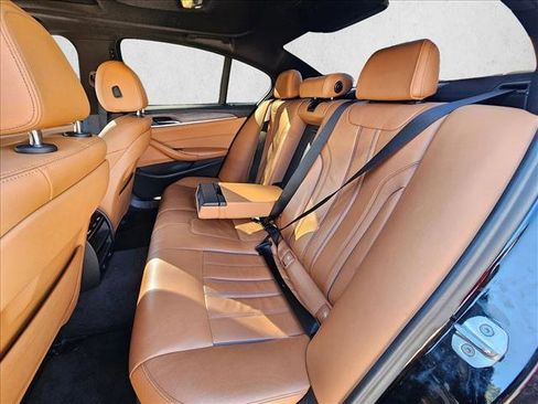 Used 2019 BMW 530i w/ Convenience Package image 12