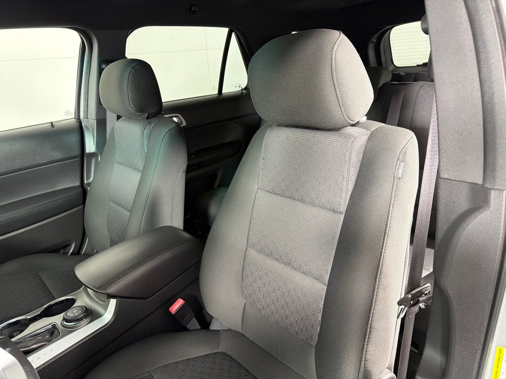 Used 2014 Ford Explorer XLT AWD/4WD image 11
