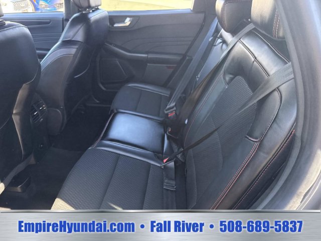 Used 2025 Ford Escape ST-Line Select AWD/4WD image 15