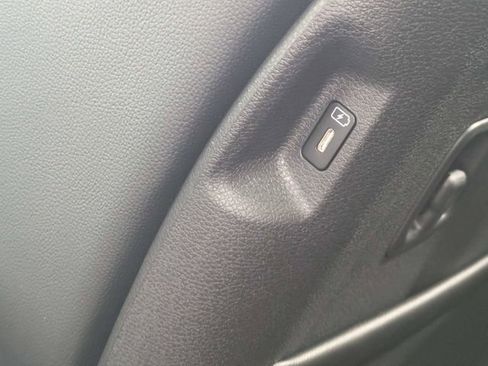 New 2026 Kia Sportage SX AWD/4WD image 13
