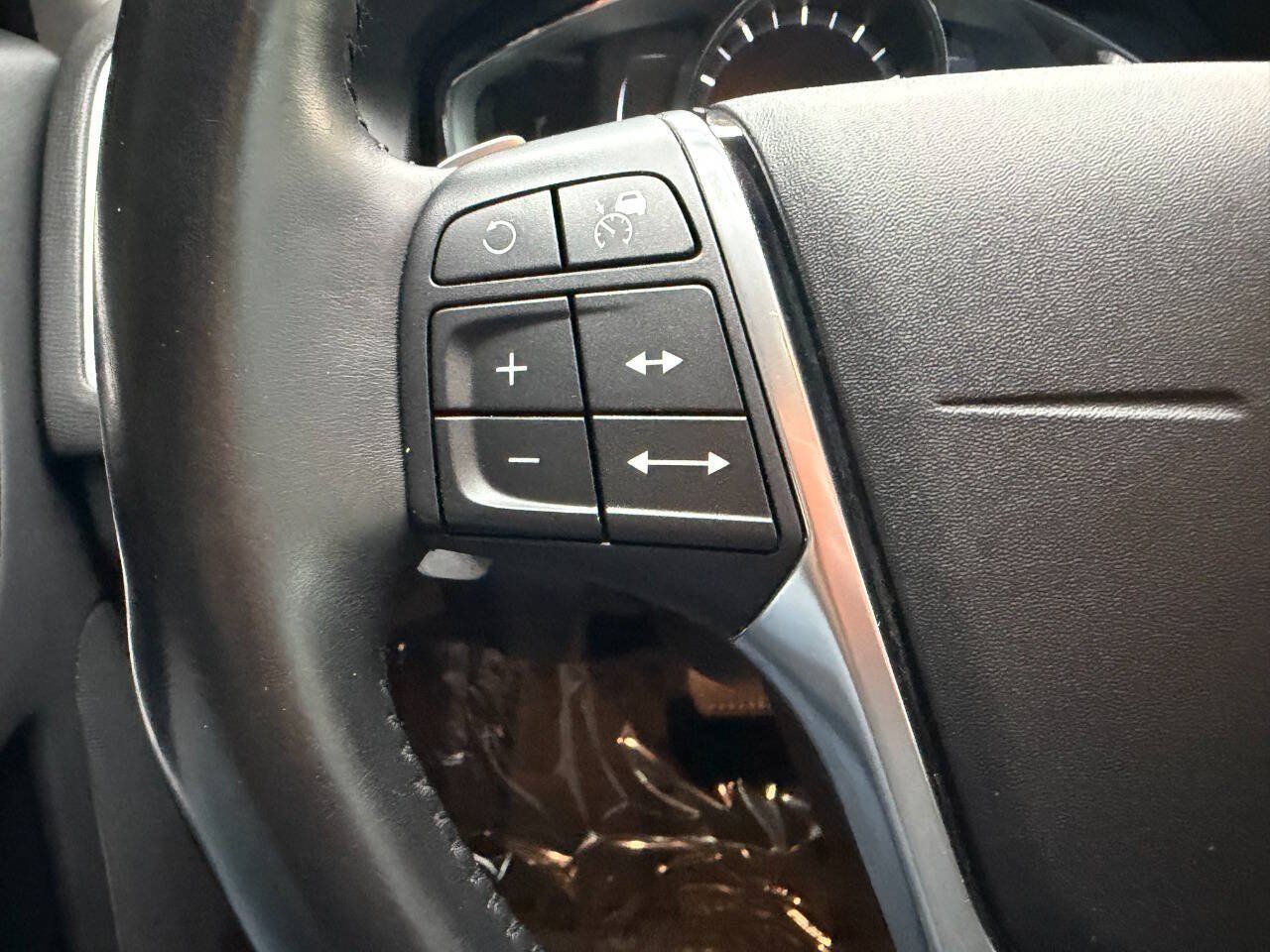 Used 2015 Volvo XC60 T6 Platinum AWD/4WD image 23