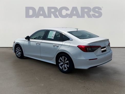 Used 2023 Honda Civic LX image 5
