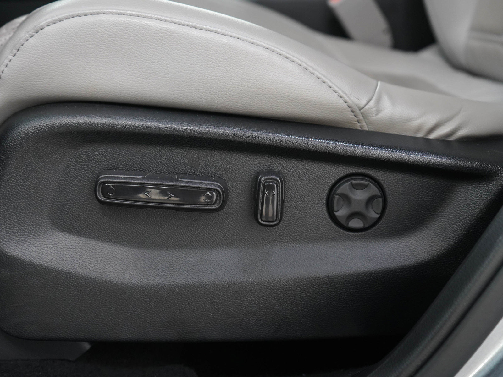 Used 2017 Honda CR-V EX-L image 27