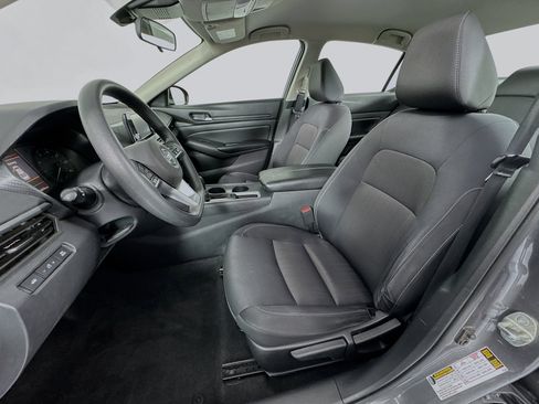 Used 2021 Nissan Altima 2.5 S FWD image 19