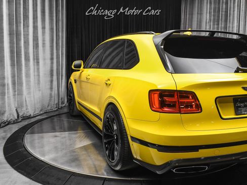 Used 2017 Bentley Bentayga image 45