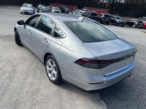 Used 2025 Honda Accord LX image 8