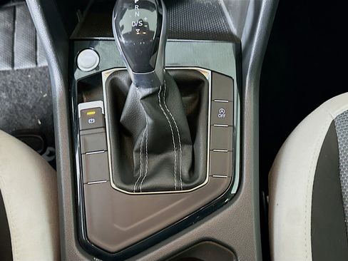 Used 2025 Volkswagen Taos S image 24