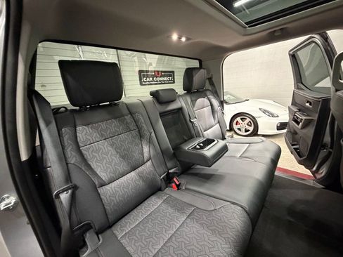 Used 2024 Toyota Tundra Limited image 32