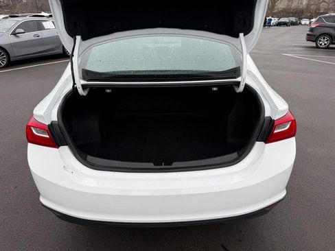Used 2023 Chevrolet Malibu LT FWD image 6