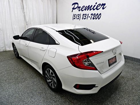 Used 2017 Honda Civic EX image 4