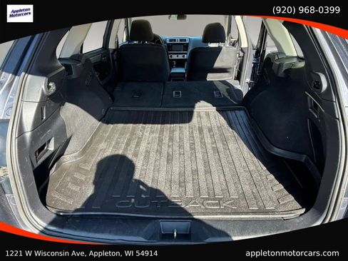 Used 2017 Subaru Outback 2.5i Premium AWD/4WD image 19