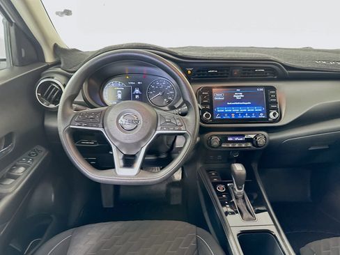 Used 2021 Nissan Kicks SV FWD image 24