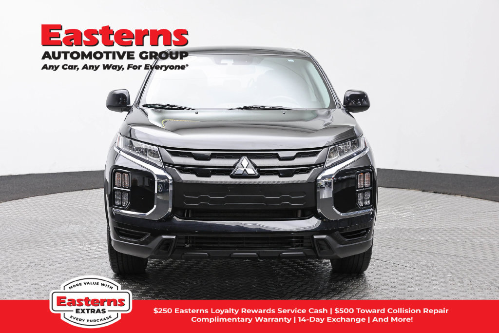 Used 2023 Mitsubishi Outlander Sport LE AWD/4WD image 3