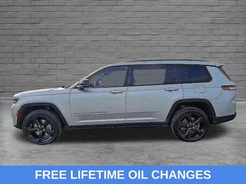 Certified 2021 Jeep Grand Cherokee L Laredo AWD/4WD image 9
