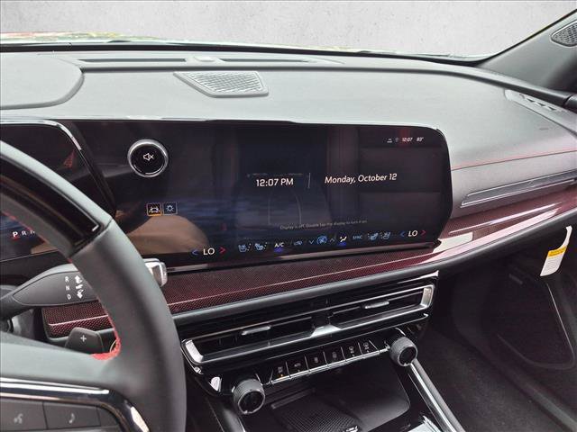 New 2027 Chevrolet Traverse RS FWD image 12
