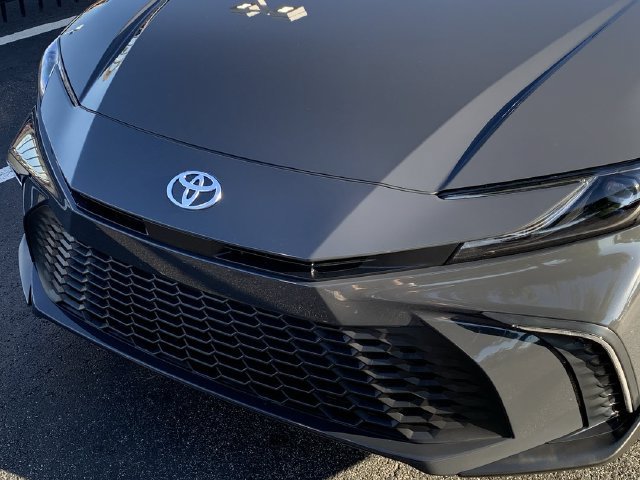 Used 2026 Toyota Camry SE FWD image 45
