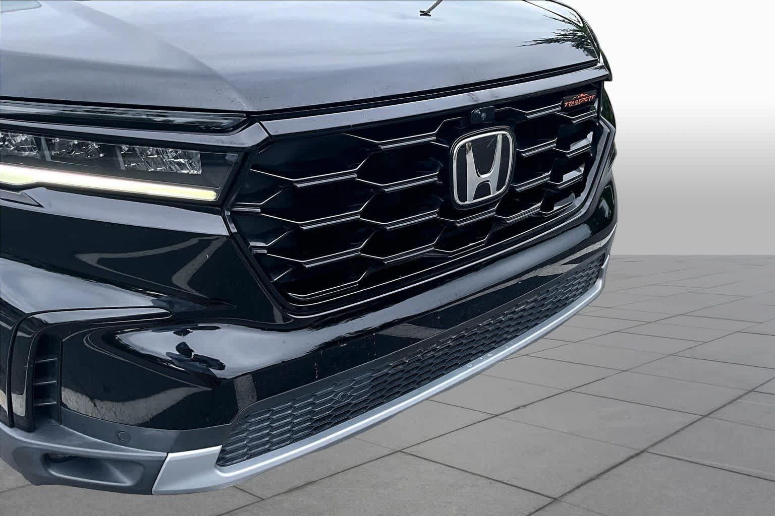 Used 2024 Honda Pilot TrailSport image 30