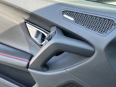 Used 2020 Lamborghini Huracan EVO image 28