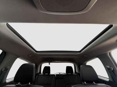 Certified 2022 Honda Pilot Elite image 36