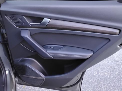 Certified 2023 Audi Q5 2.0T Premium Plus w/ Premium Plus Package image 24