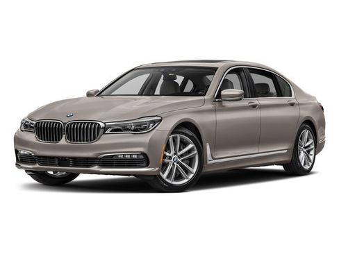 Used 2018 BMW 750i xDrive AWD/4WD image 4