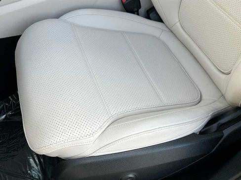 Used 2026 Mercedes-Benz GLC 300 4MATIC image 20